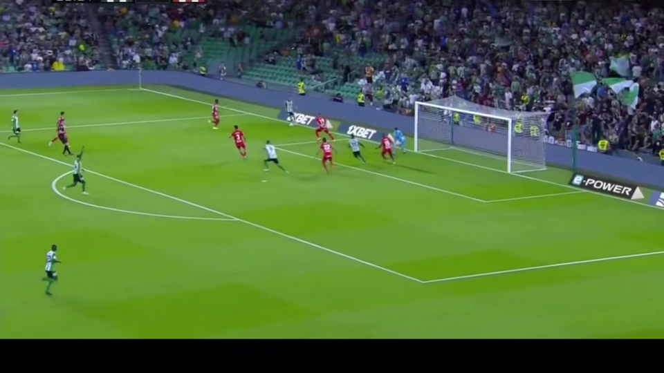 意甲升班马：低价引援铸就团队默契，战术布局打造不败神话